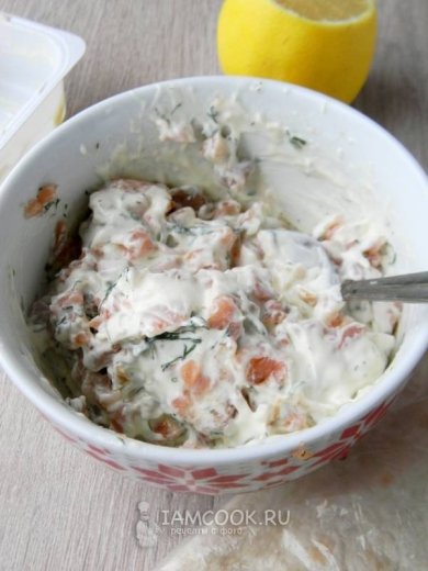 Рулет из лаваша с красной рыбой👍🏼 - Шаг 4