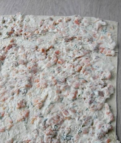 Рулет из лаваша с красной рыбой👍🏼 - Шаг 5