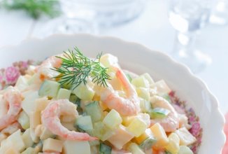 Легкий салат с креветками 🥗