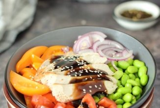Боул с курицей и овощами 🥗