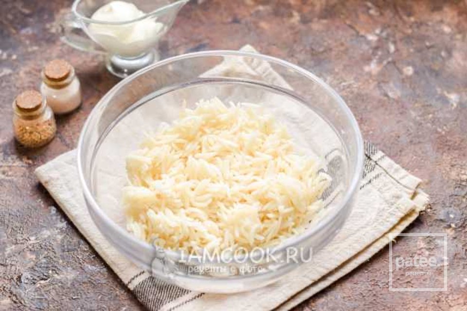 Салат с минтаем и рисом 🥗 - Шаг 2
