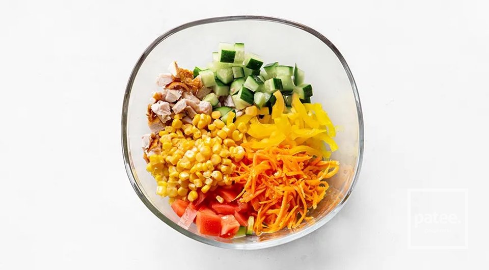 Салат из копченой курицы с корейской морковкой 🥗 - Шаг 5