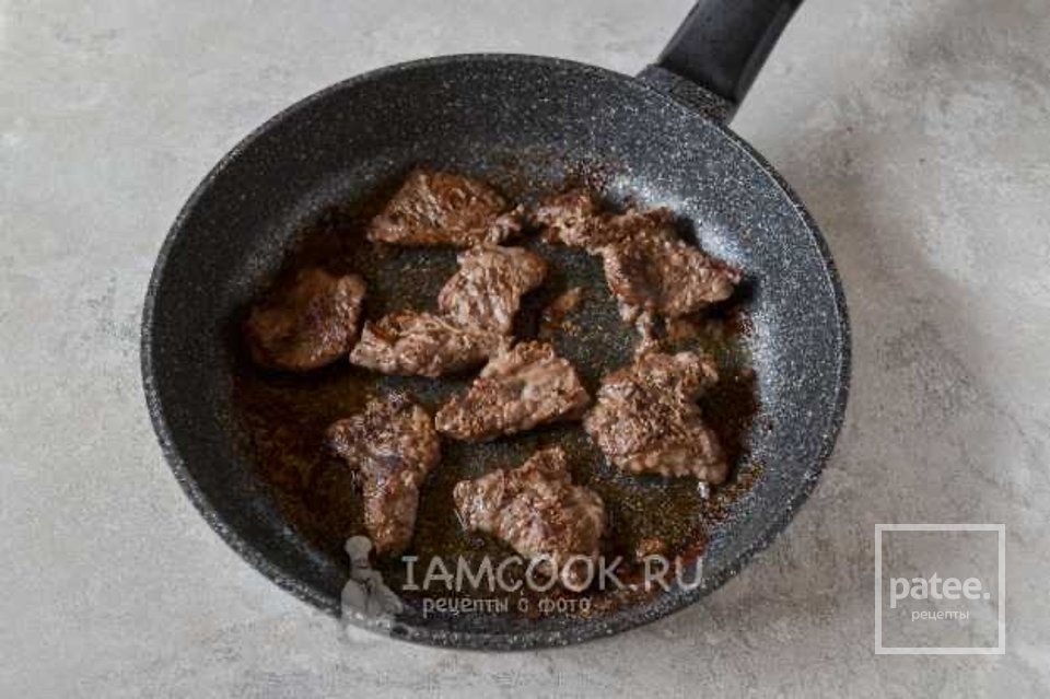 Бифштекс по-деревенски 🥩 - Шаг 8