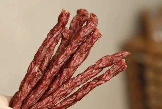 Куриные колбаски &laquo;пивчики&raquo;