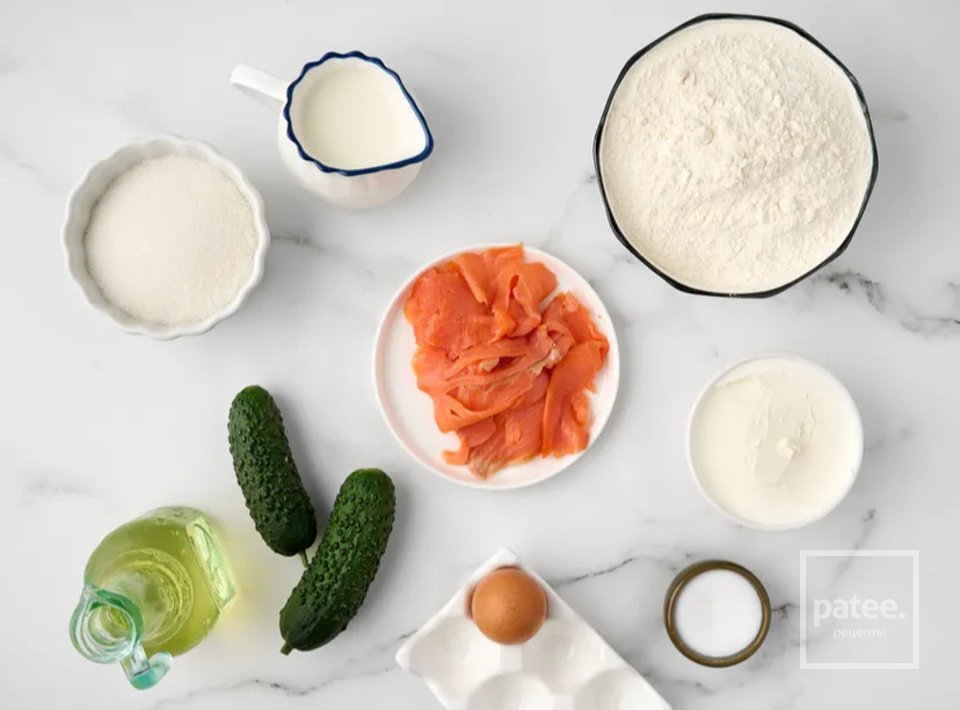 Блины с семгой и сливочным сыром - Шаг 1