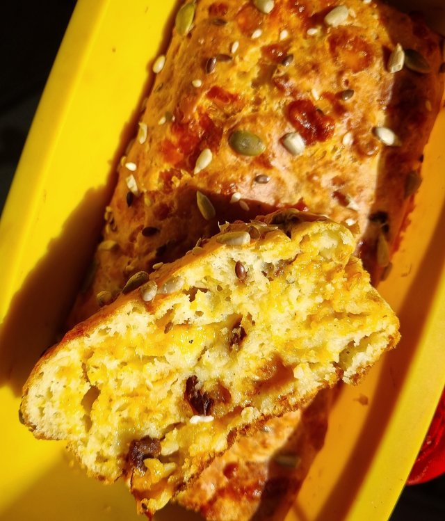 Сырный кекс