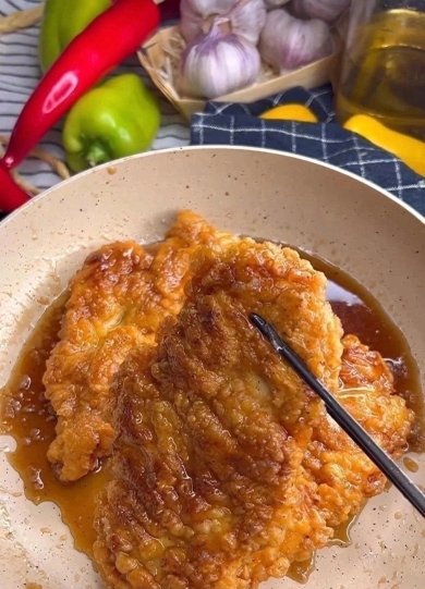 ХРУСТЯЩАЯ КУРОЧКА В ЧЕСНОЧНО-МЕДОВОМ СОУСЕ 🍗 - Шаг 8