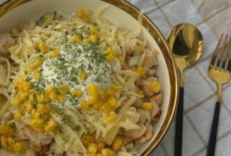 Куриный салат с ананасом