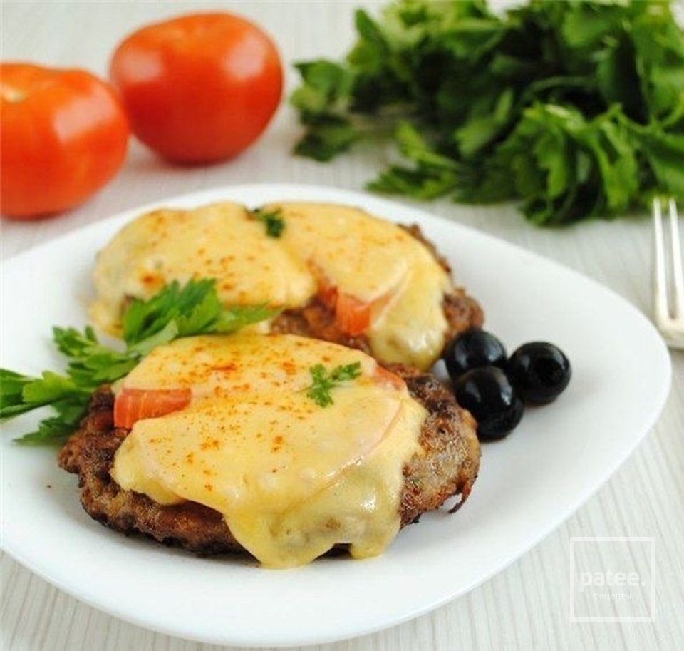 Рубленный шницель с сыром и помидорами 👍🏼 - Шаг 2