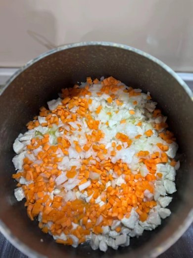 Сырный суп с грибами - Шаг 2