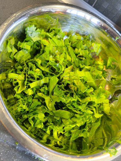 ЗЕЛЕНЫЙ БОРЩ - Шаг 1