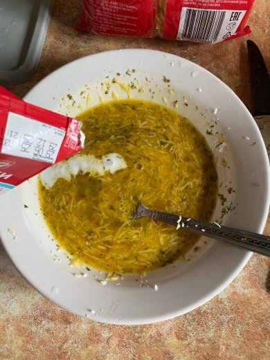 Макароны с яйцом и сыром на сковороде - Шаг 3