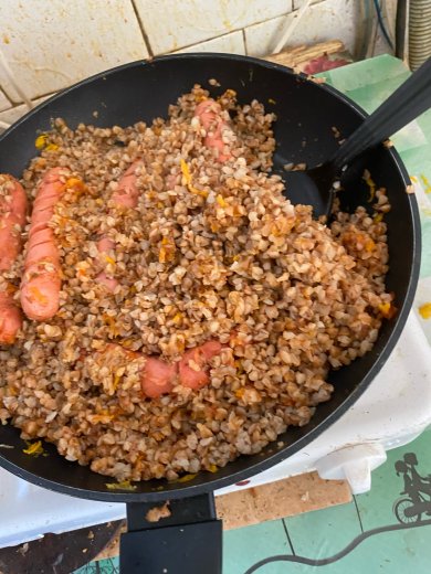 гречка с сосисками и томатной пастой - Шаг 4