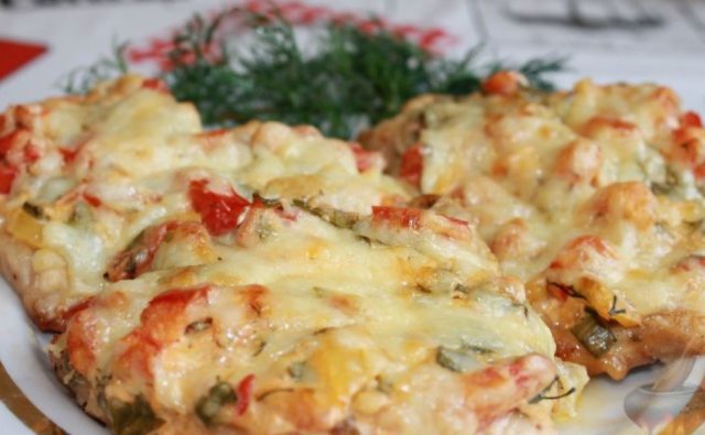Куриная грудка "под шубой", в духовке