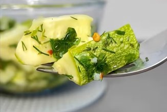 Закуска из кабачков.