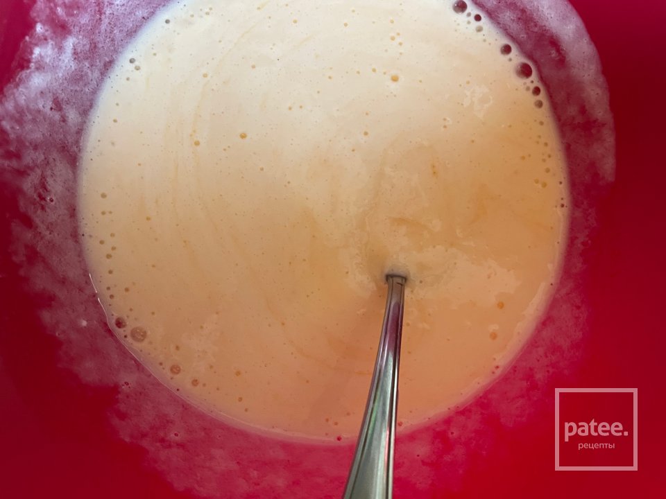 Оладушки с яблоками. - Шаг 4