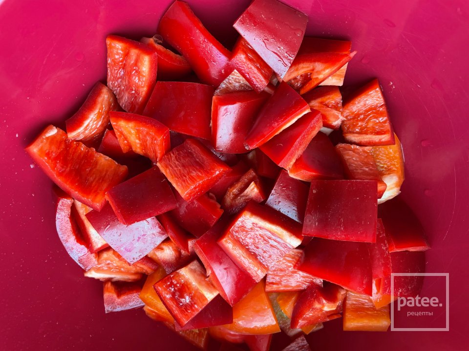 Паприкаш из оленины. - Шаг 7