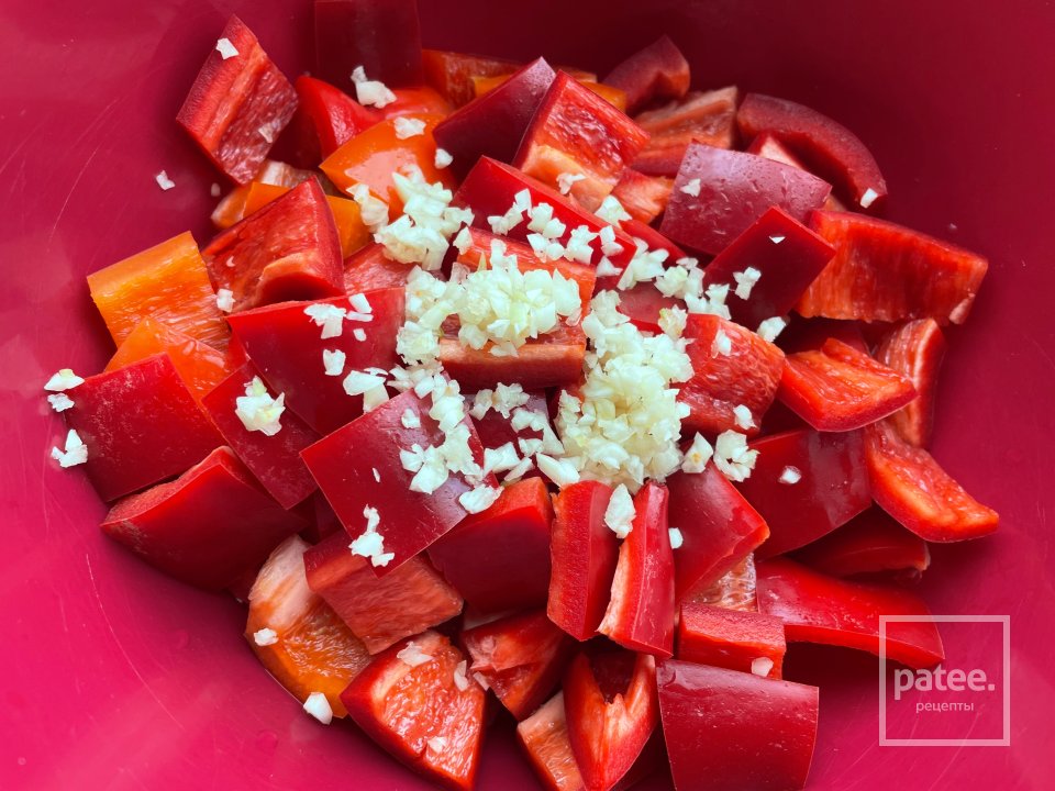 Паприкаш из оленины. - Шаг 8