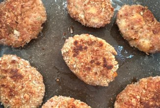 Куриные котлеты из фарша