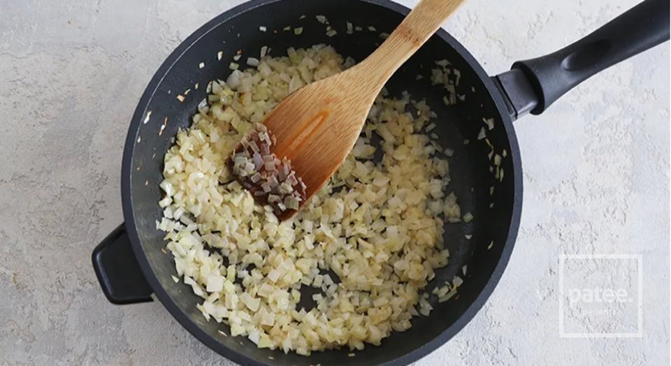 жюльен с курицей и грибами - Шаг 4