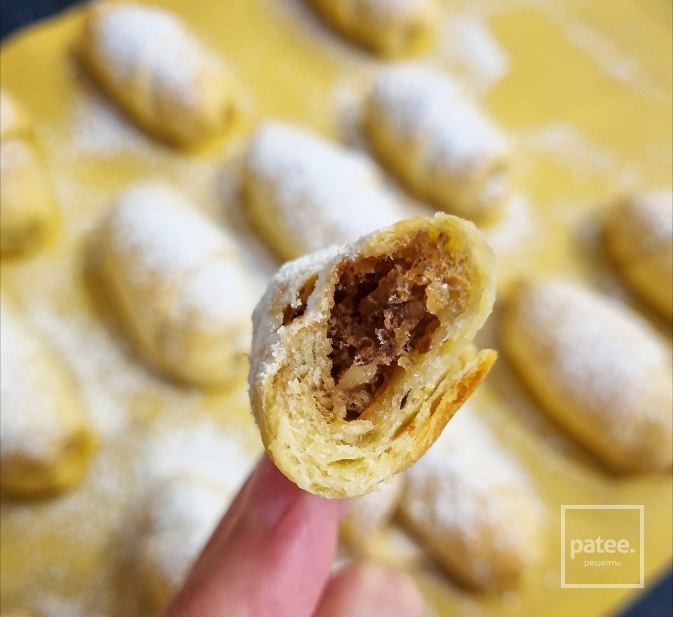 Рогалики с грецким орехом - Шаг 3