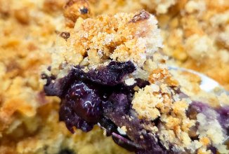 Ягодный крамбл