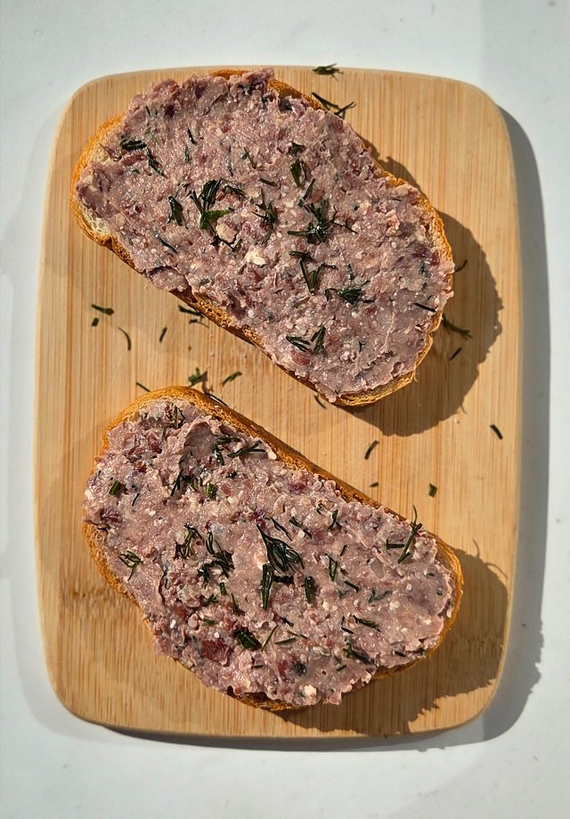 Паштет из красной фасоли