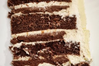 Торт с шоколадом и кофе