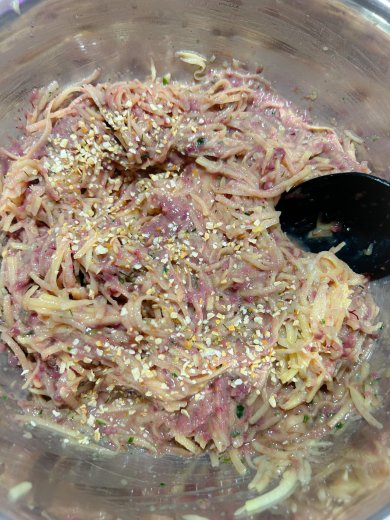 КАРТОФЕЛЬНЫЕ КОТЛЕТКИ С ПЕЧЕНЬЮ - Шаг 1