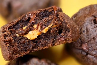 Печенье с кэробом и арахисовым маслом