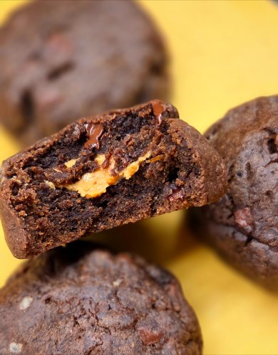 Печенье с кэробом и арахисовым маслом