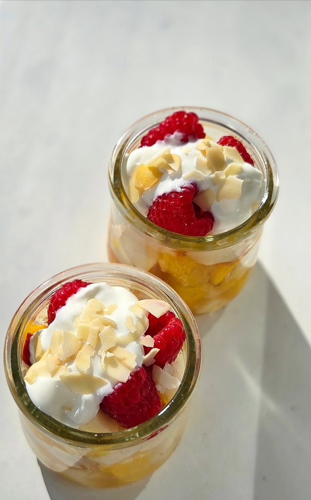 Тёплый фруктовый салат