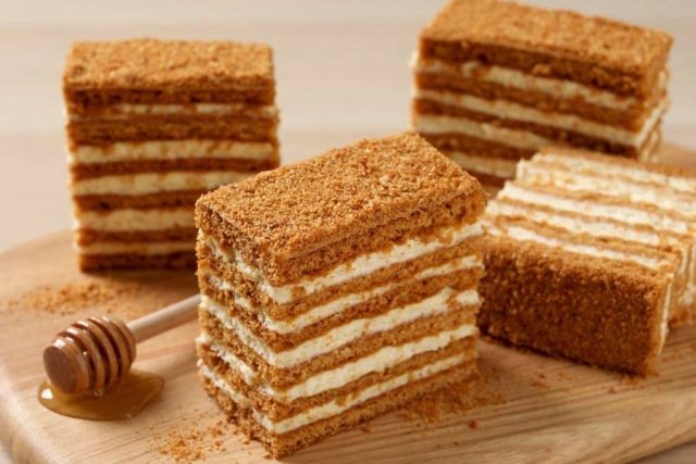 Торт Медовик